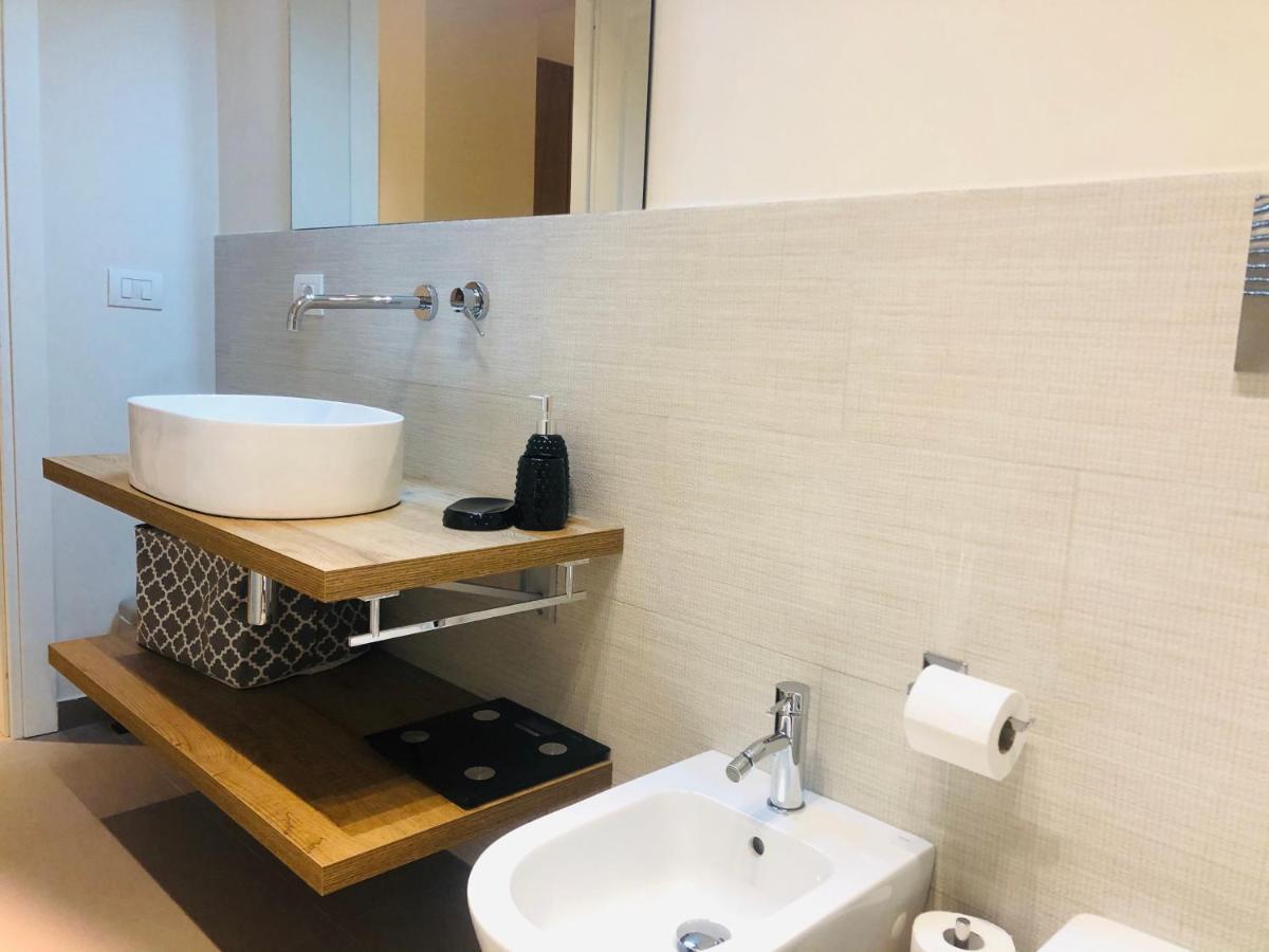 شقة Opera Luxury Rosmini روما المظهر الخارجي الصورة