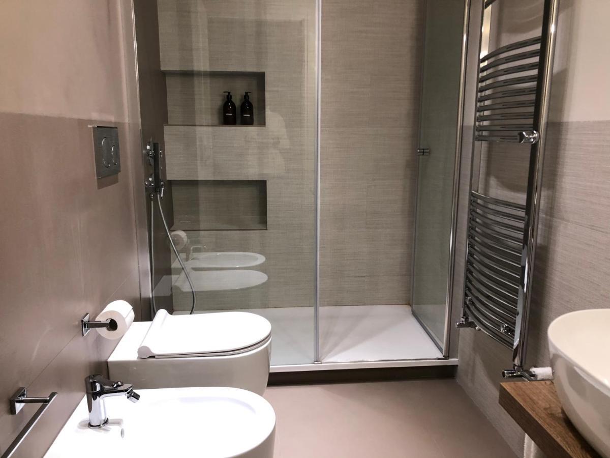 شقة Opera Luxury Rosmini روما المظهر الخارجي الصورة